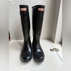 Hunter Glossy Black Waterproof Boots